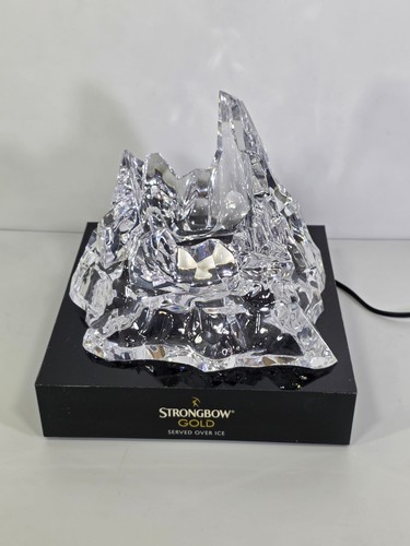 Strongbow gold served over - over, ice