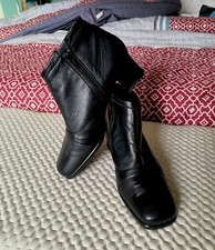 Stivaletti con tacco e zip donna neri numero 36