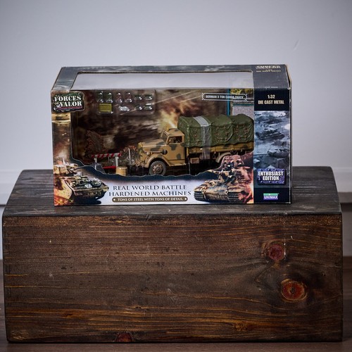 Forces valor opel - 1:32, –