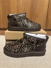 Ugg Classic Ultra Mini -