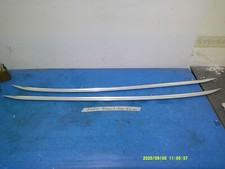 FORD FOCUS 2020 BARRE TETTO MANCORRENTI LONGITUDINALI DX SX NERE CI.FOFOCBL020