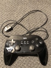 * NINTENDO WII PRO CONTROLLER