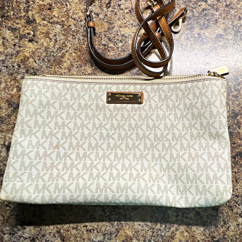 Michael kors beige logo - beige,