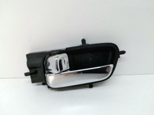 MANIGLIA INTERNA ANTERIORE SINISTRA PER HYUNDAI i20 Serie 826101J020RY - 82610-