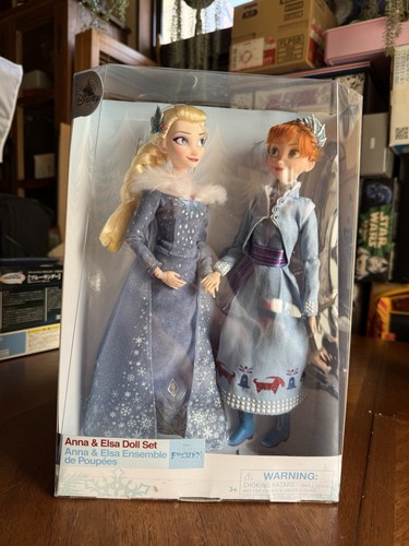 Disney store frozen - store, set