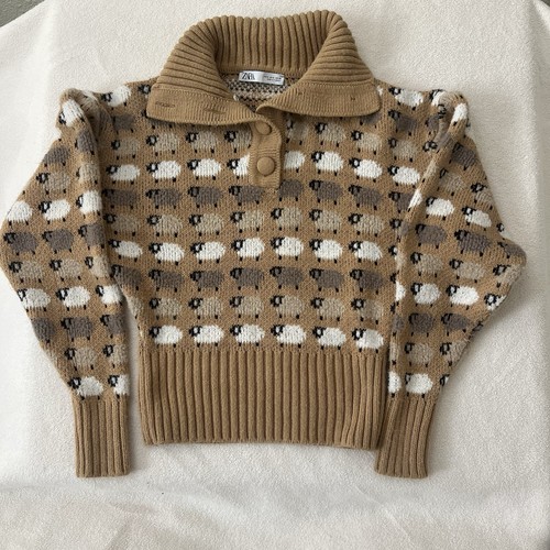 Maglione pullover ritagliato