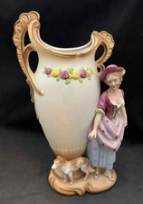 Statuina donna e cane vaso