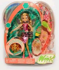 Mattel Winx Club 2005 Flora