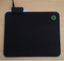 HP Tappetino Mouse RGB e Passthrough USB + Cavo USB (Parzialmente Funzionante)