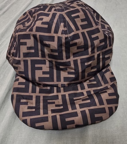Cappellino fendi zucca - cappellino,
