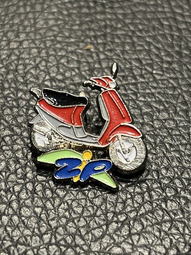Zip piaggio fregio stemma - piaggio,