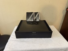 Meridian 556 Power Amplifie