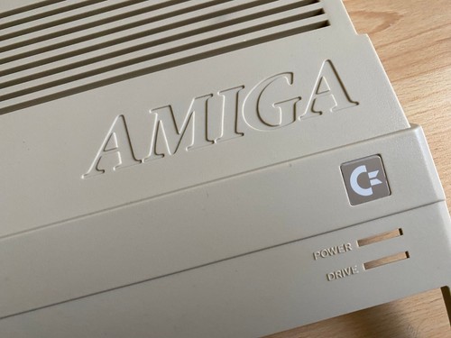 Commodore amiga 500 case - amiga,