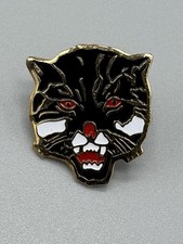 Spilla da bavero smaltata puma