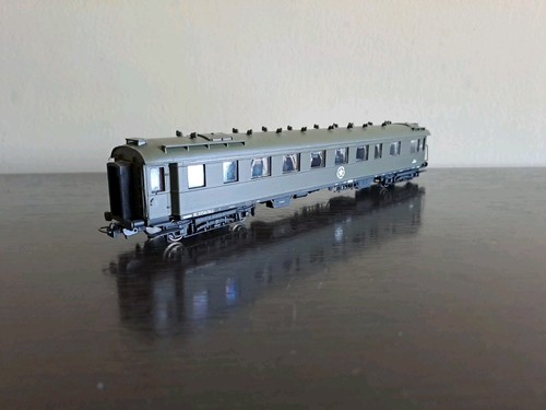 Carrozza treno miilitare - , con