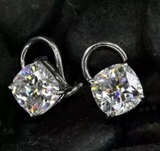 Orecchini a perno 3,0 ct