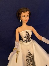 Audrey Hepburn come bambola