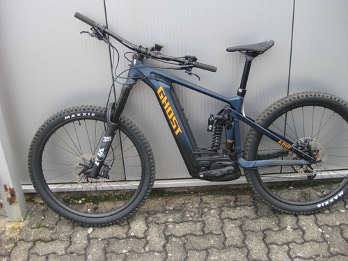 Ghost riot pro - en,