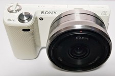 sony nex 5n with 16mm F2.8