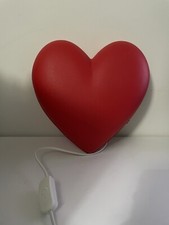 Lampada da parete a forma di