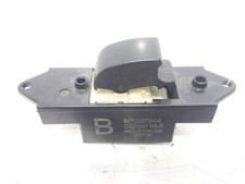 MR587944 pulsantiera alzavetri anteriore destra per CITROEN C4 AIRCROSS