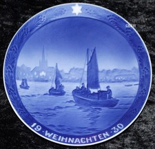 1930 ROYAL COPENHAGEN PIATTO