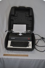 Olympia Olympiette Typewriter