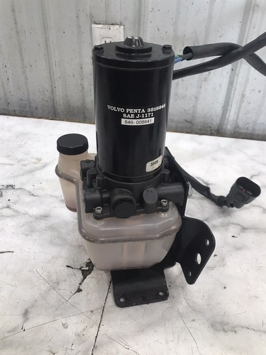 Volvo penta stern out - volvo,