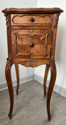 Tavolino comodino piano marmo