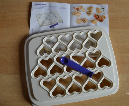 Tupperware snack cuori - a,