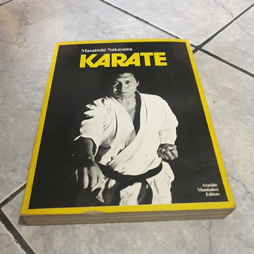 Karate masatoshi nakayama - karate.,