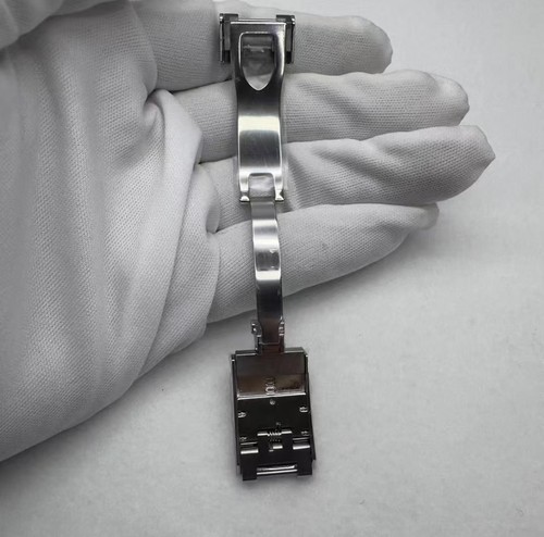 Chiusura per tudor black - per,