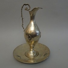 Brocca con piatto in argento