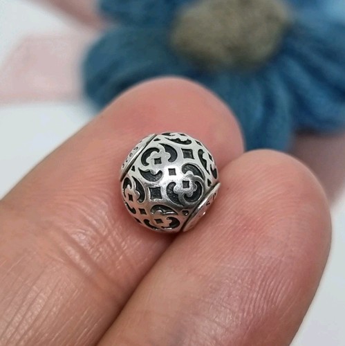 Charm pandora essence - charm,