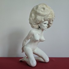 Clockwork Orange Moloko Milk Bar Maid tribute 1970 Statuette Boobs