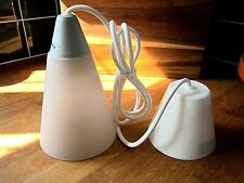 Plafoniera a sospensione IKEA GOCCIA VETRO OPACO BIANCO 25watt vite in lampadina richiesta