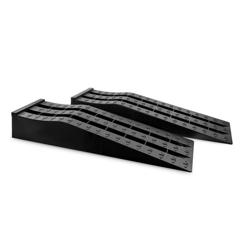 Heavy duty car ramps - car, oil