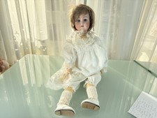 Vecchia bambola testa di