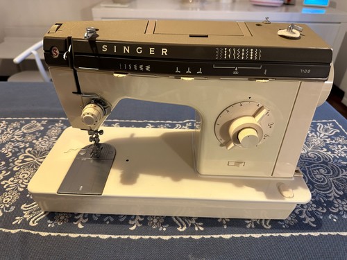 Macchina cucire singer 7108 - cucire,
