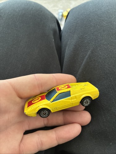 Lamborghini yellow number one - lamborghini,