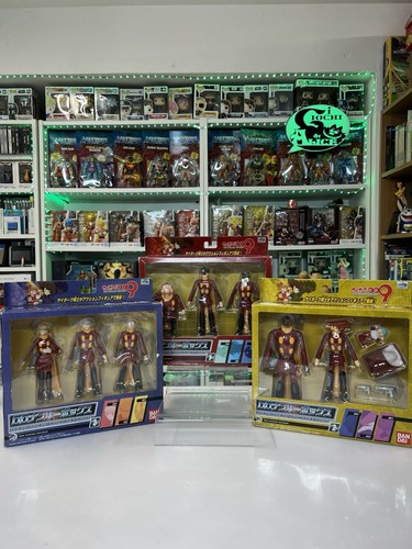 Bandai action figure - bandai,