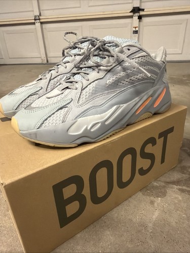 Adidas yeezy boost - adidas,
