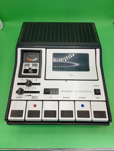 Registratore cassette - a,