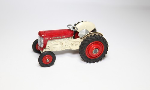 Corgi massey ferguson - 50,