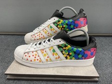 CM7802 Adidas Superstar Pride