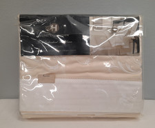 Hotel Collection ~ Scroll Embroidered Bed Linen ~ 600 TC ~ Queen Flat ~ NIP