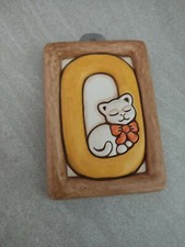 Lettera O con Gatto Fiocco Thun  Serie Numeri Lettere Mattonella Thun