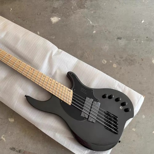 Black fanned frets - fanned,