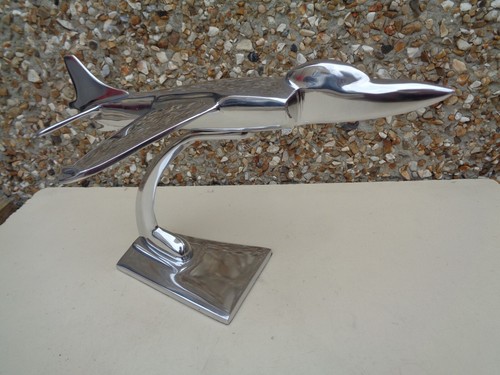 Polished aluminium model - aluminium,