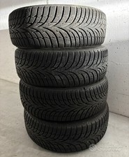 Treno Gomme NOKIAN 195/55/R16 Invernali